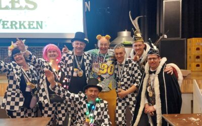 Carnavalskienen met de Kientrienen